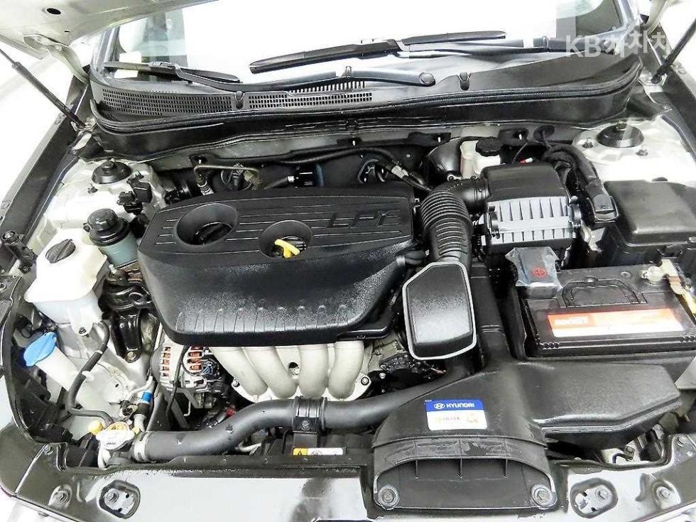Hyundai Sonata — miniaturë 19
