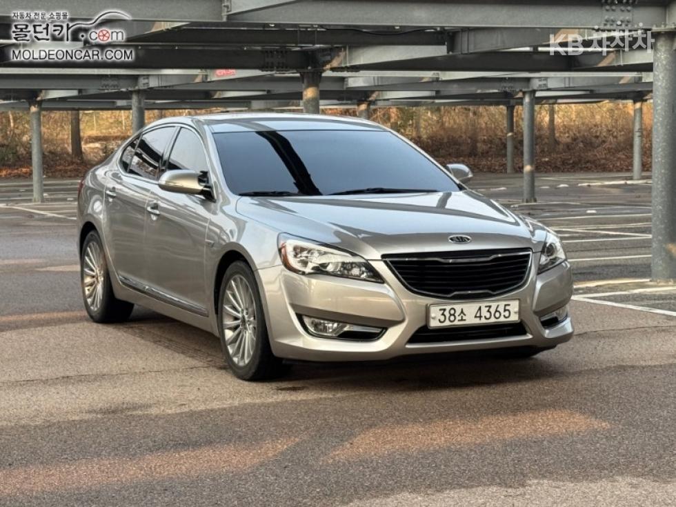 2011 - kia k7