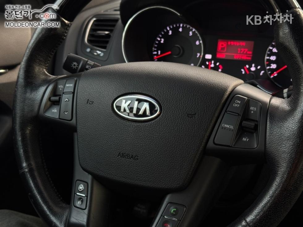 2011 - kia k7