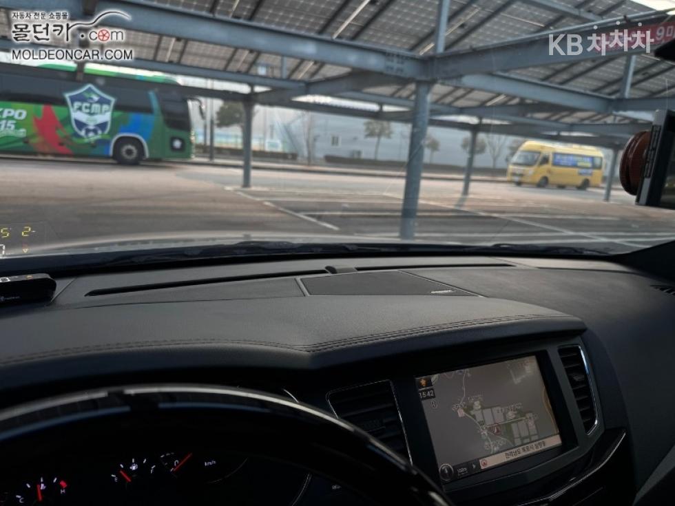 2011 - kia k7