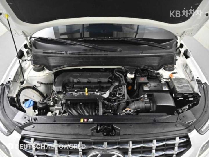 Hyundai Venue Gasoline 1.6 Modern Plus 7