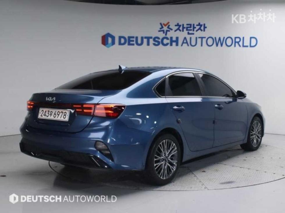 2022 - kia k3