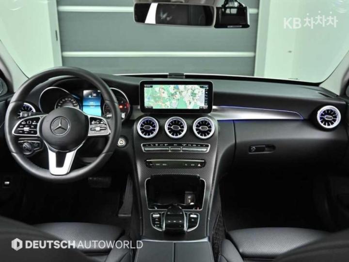 Mercedes-Benz C-Class C220 d 4Matic W205 8