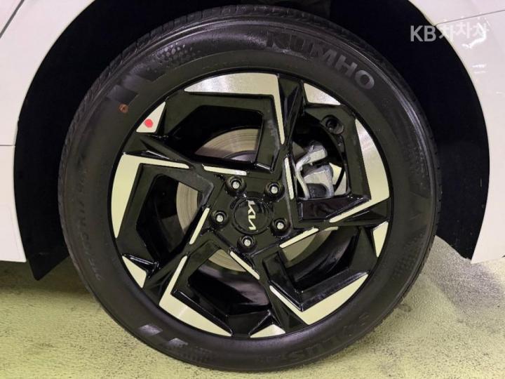 Kia K5 2.0 LPG Prestige - фото 21