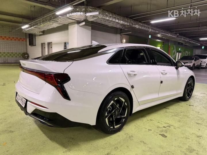 Kia K5 2.0 LPG Prestige - фото 4