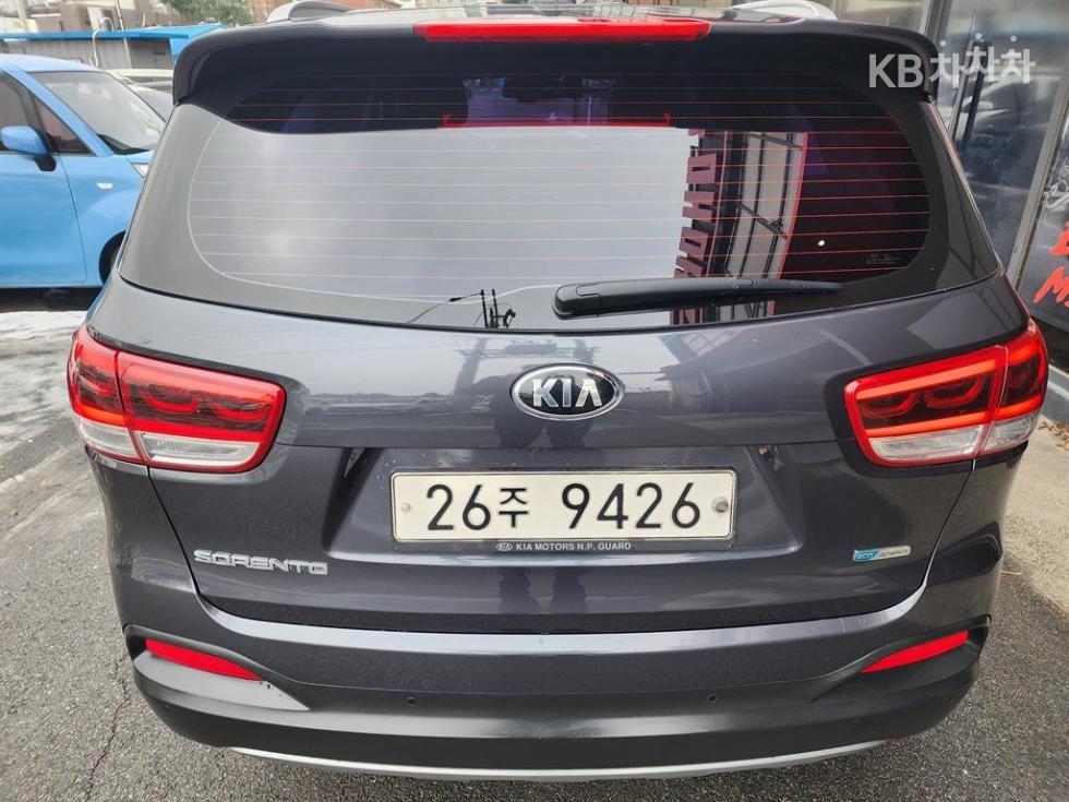 2016 - kia sorento
