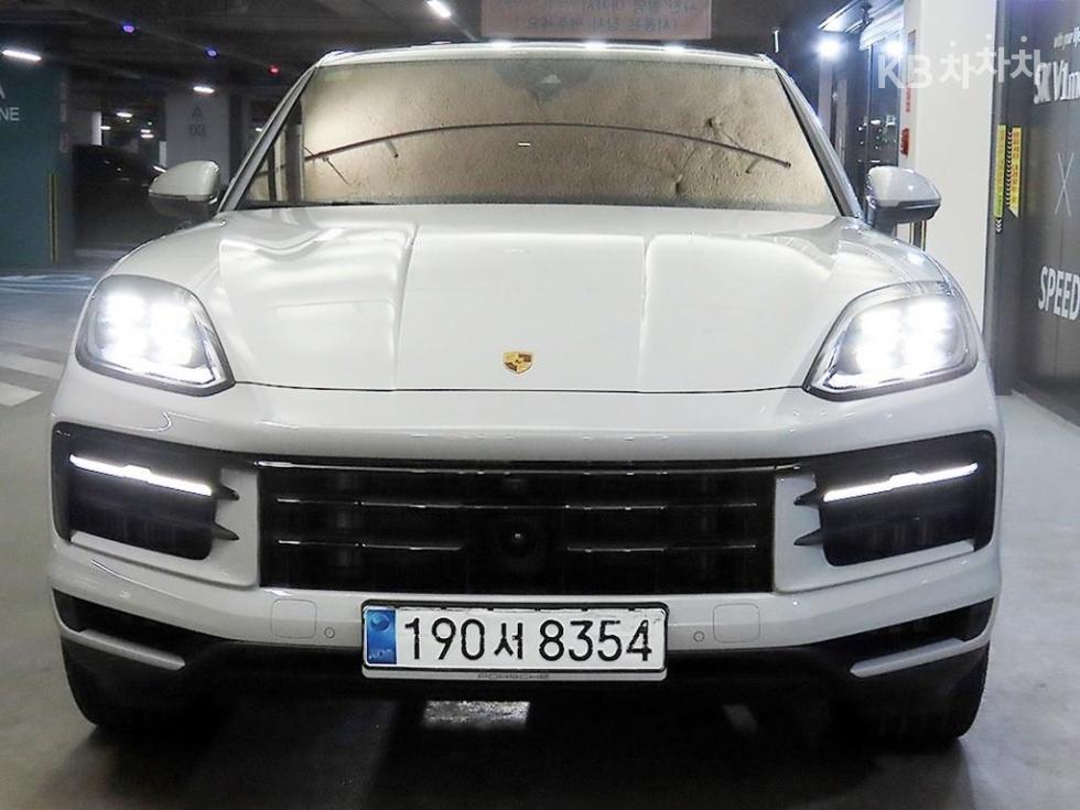 Porsche Cayenne — miniaturë 2