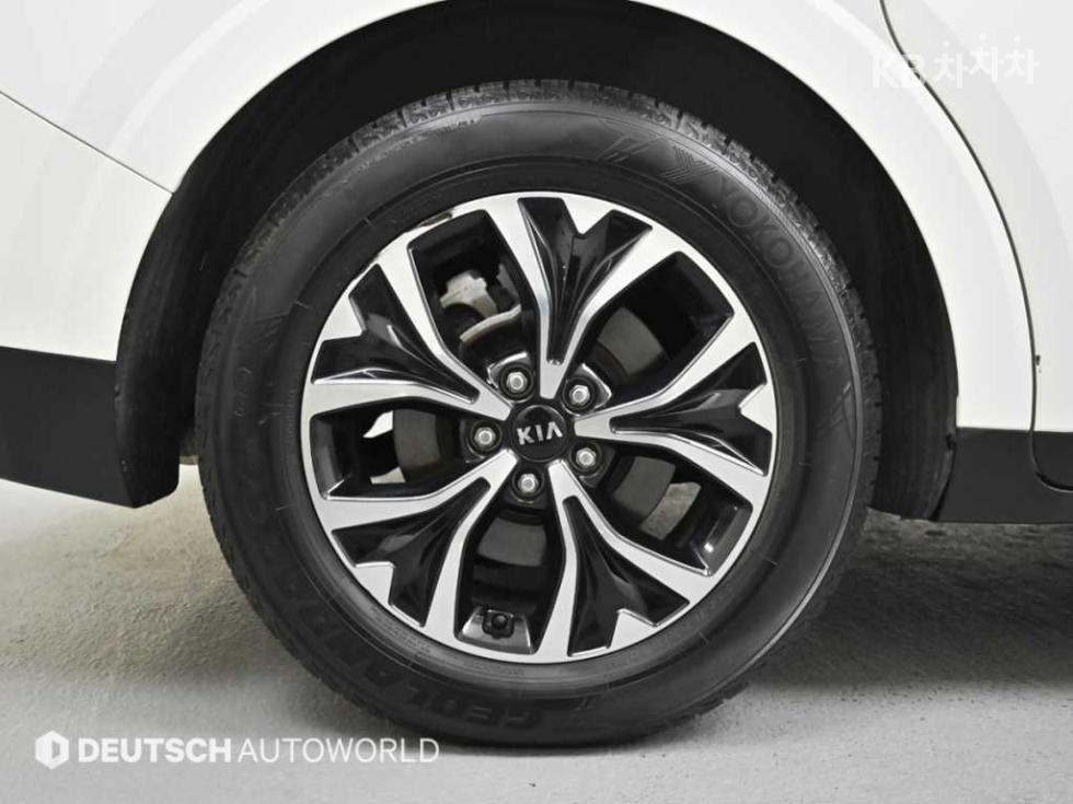 2021 - kia carnival
