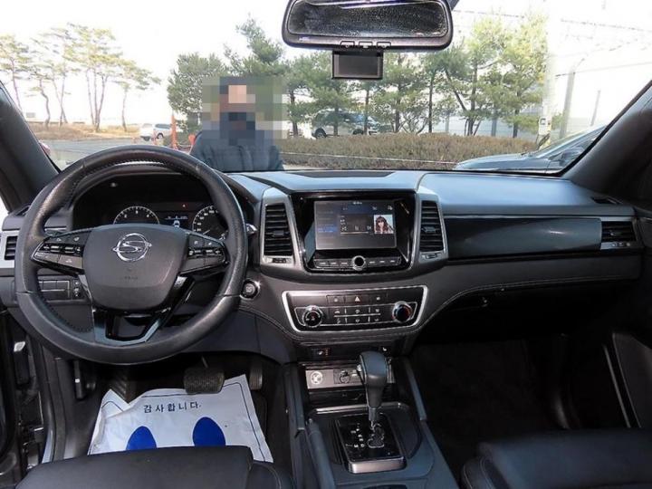 KG Mobility (Ssangyong) Rexton Sport Khan 2.2 2WD Advanced 8