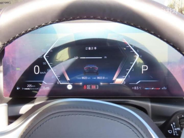 BMW 4 Series G22 M440i xDrive Convertible Base Type 6