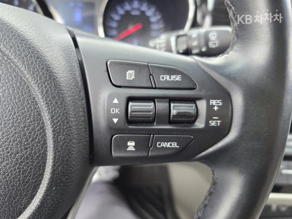 2020 - kia carnival