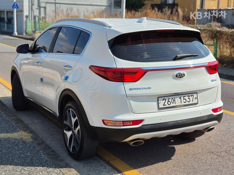 2016 - kia sportage