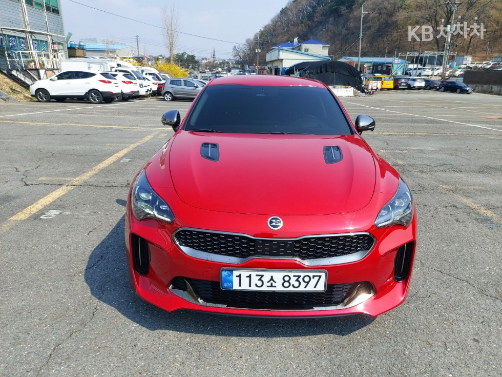 Kia Стингер