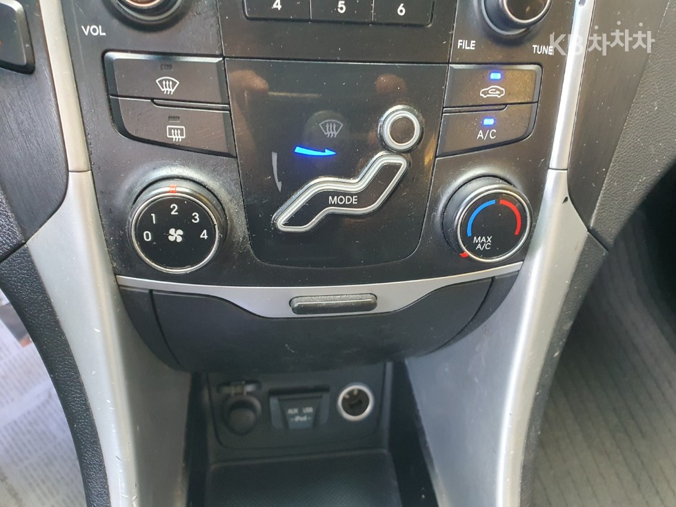 Hyundai Sonata — miniaturë 12