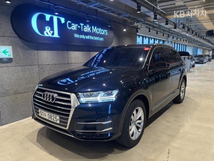 Audi Q7 New 3.0 35 TDI Quattro Comfort 2