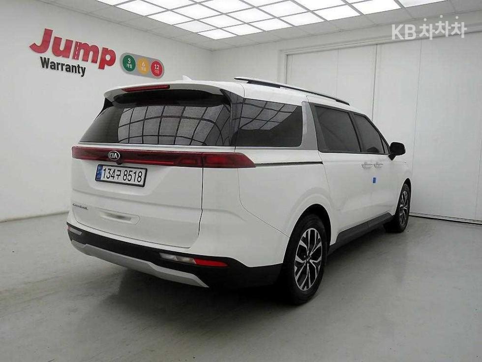 2021 - kia carnival