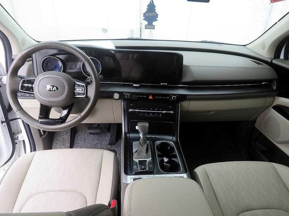 2021 - kia carnival