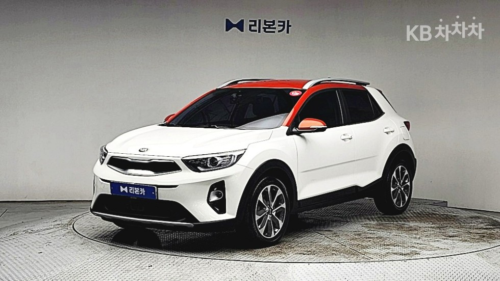 Kia 스토닉 가솔린 1.4 MPI 프레스티지 - фото 1