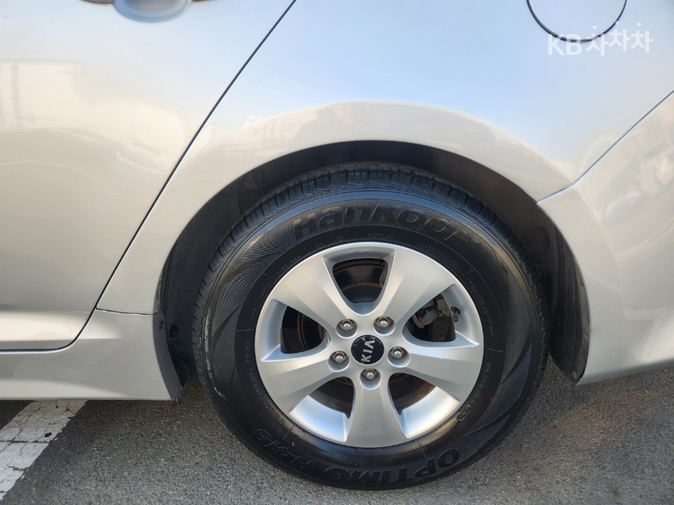 2014 - kia k5