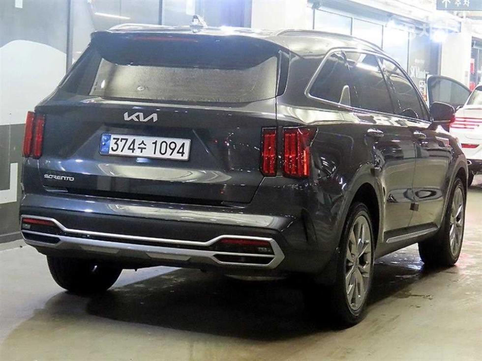 2023 - kia sorento