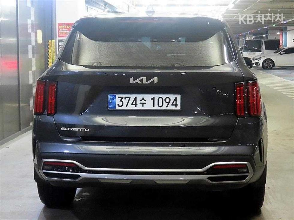 2023 - kia sorento