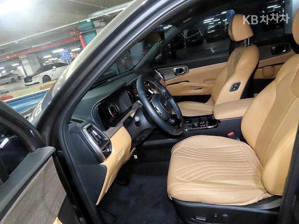 2023 - kia sorento
