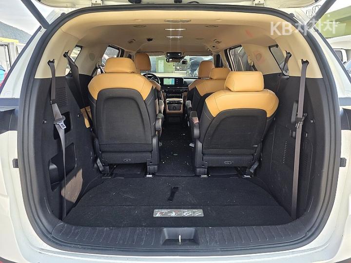 Kia Carnival D2.2 Noblesse 8