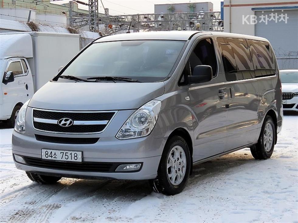 Hyundai Starex — miniaturë 2