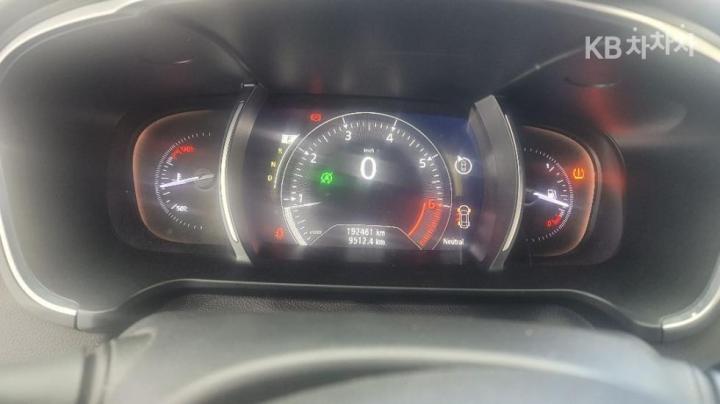 Renault SM6 2.0 GDe LE Base Type 6