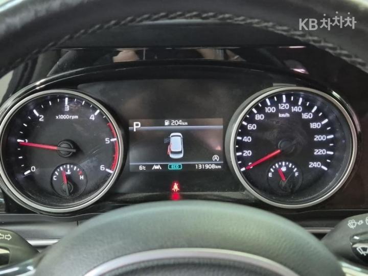 Kia Carnival D2.2 Prestige 7