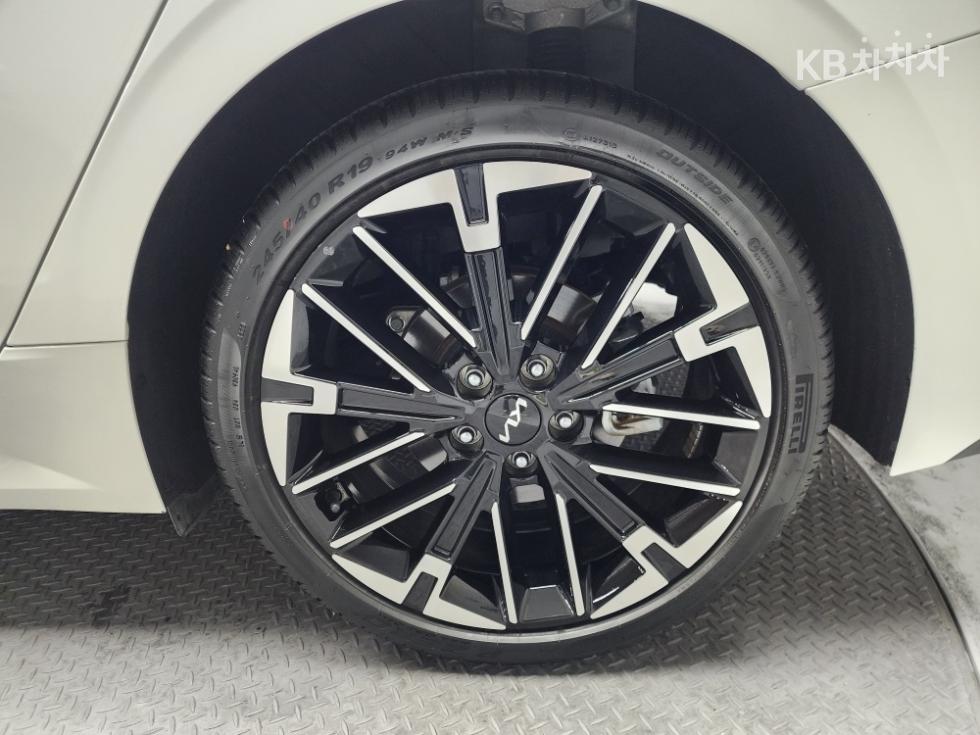 2024 - kia k5