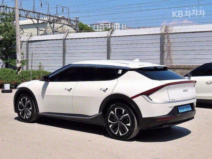 Kia EV6 Standard 2WD Air 4