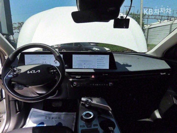 Kia EV6 Standard 2WD Air 8