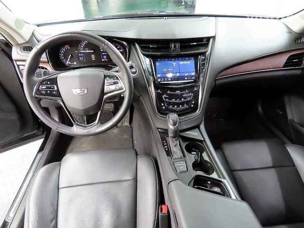 2018 - cadillac cts