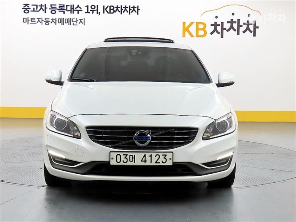 2018 volvo s60