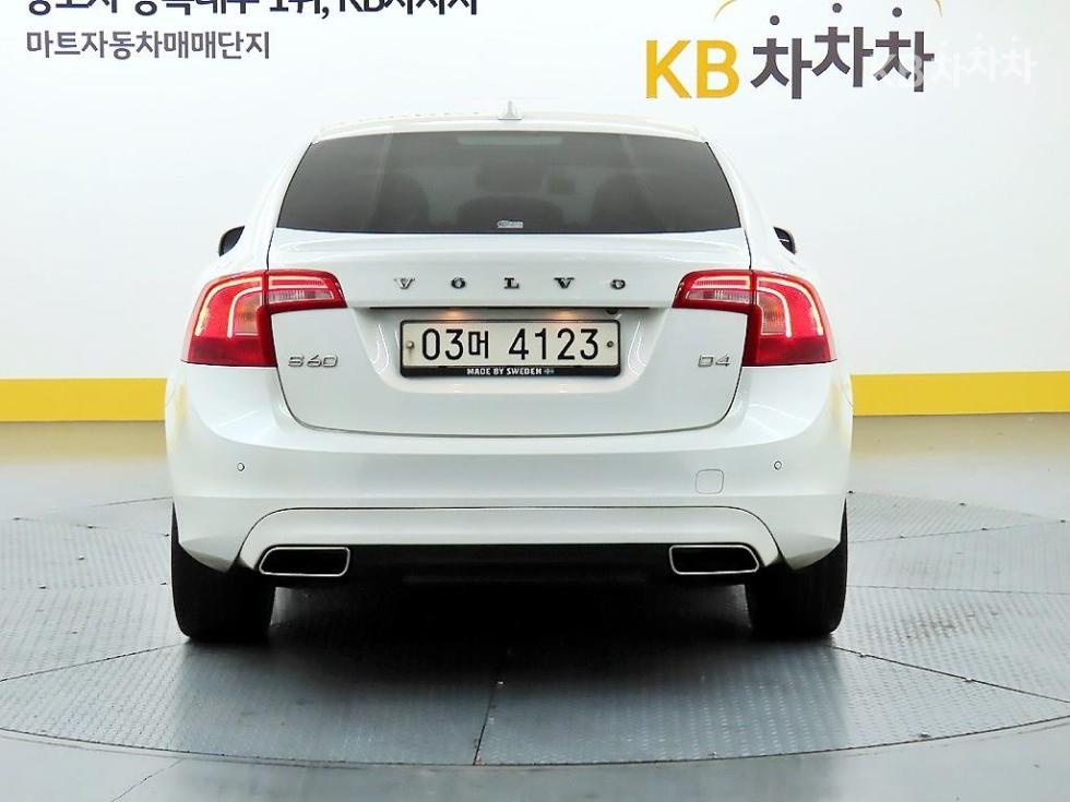 2018 - volvo s60