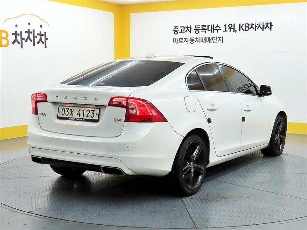2018 - volvo s60