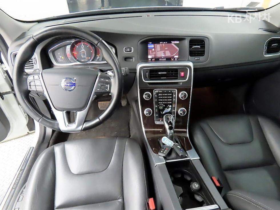 2018 - volvo s60
