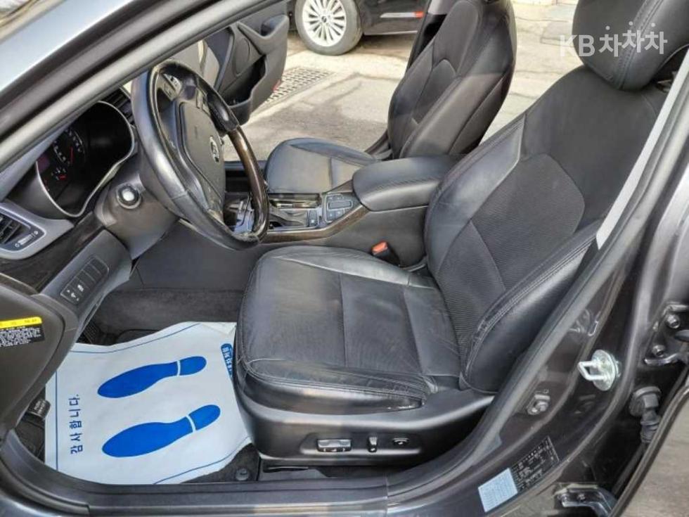 2014 - kia k7