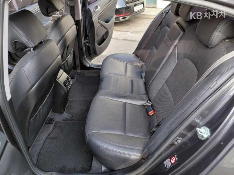 2014 - kia k7