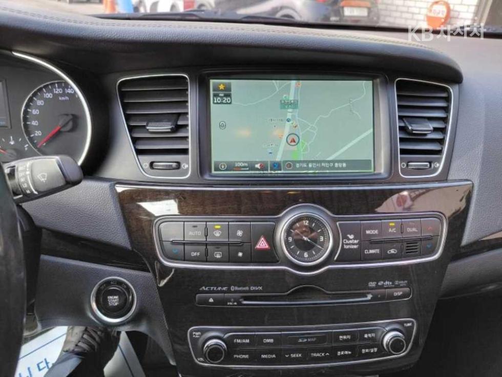 2014 - kia k7