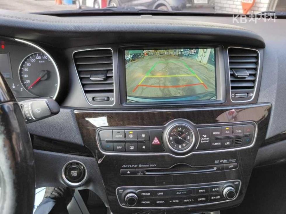 2014 - kia k7