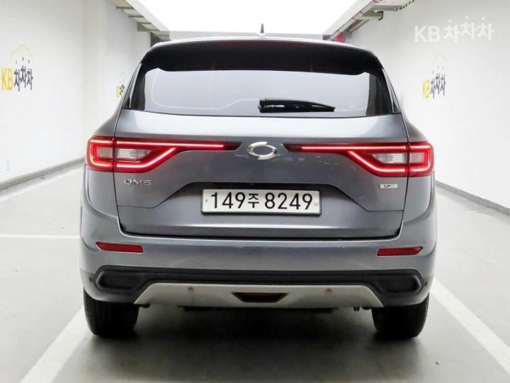 Renault QM6 2.0 LPe 2WD LE 4