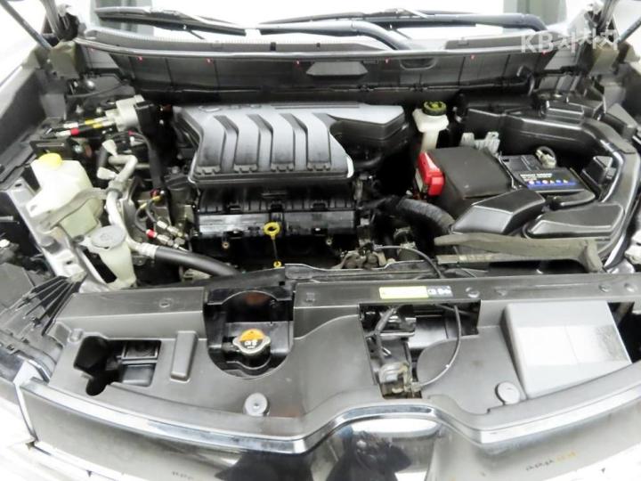 Renault QM6 2.0 LPe 2WD LE 7