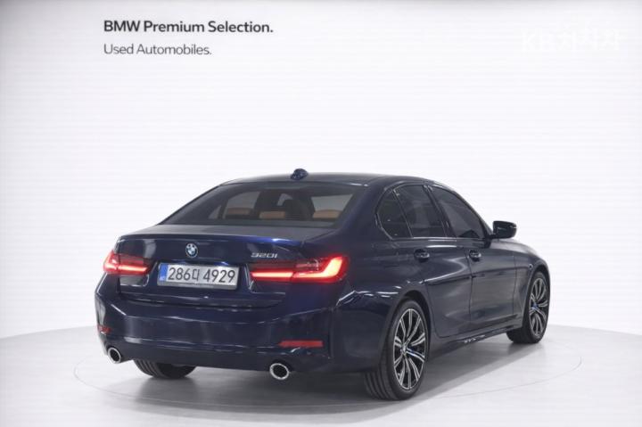 BMW 3 Series G20 320i Base Type 5