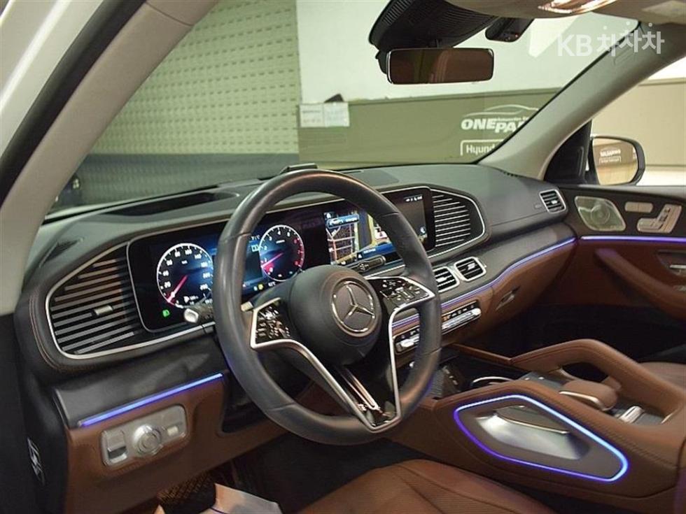 Mercedes-Benz GLE — miniaturë 4