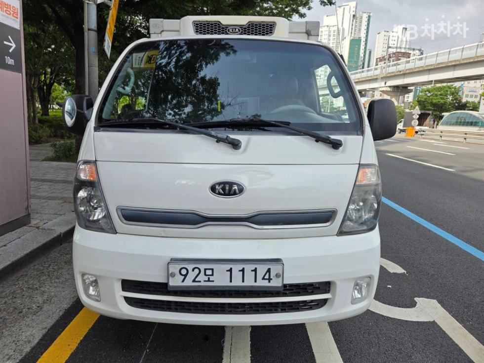 2012 kia bongo iii
