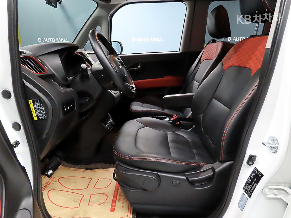 2022 - kia ray