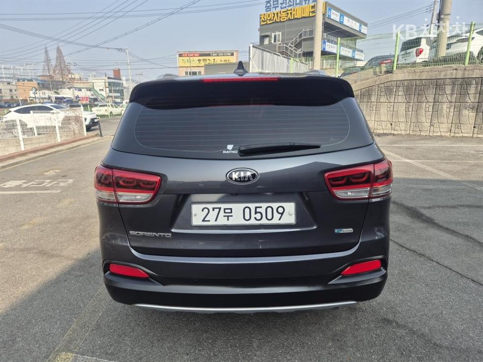 2016 - kia sorento