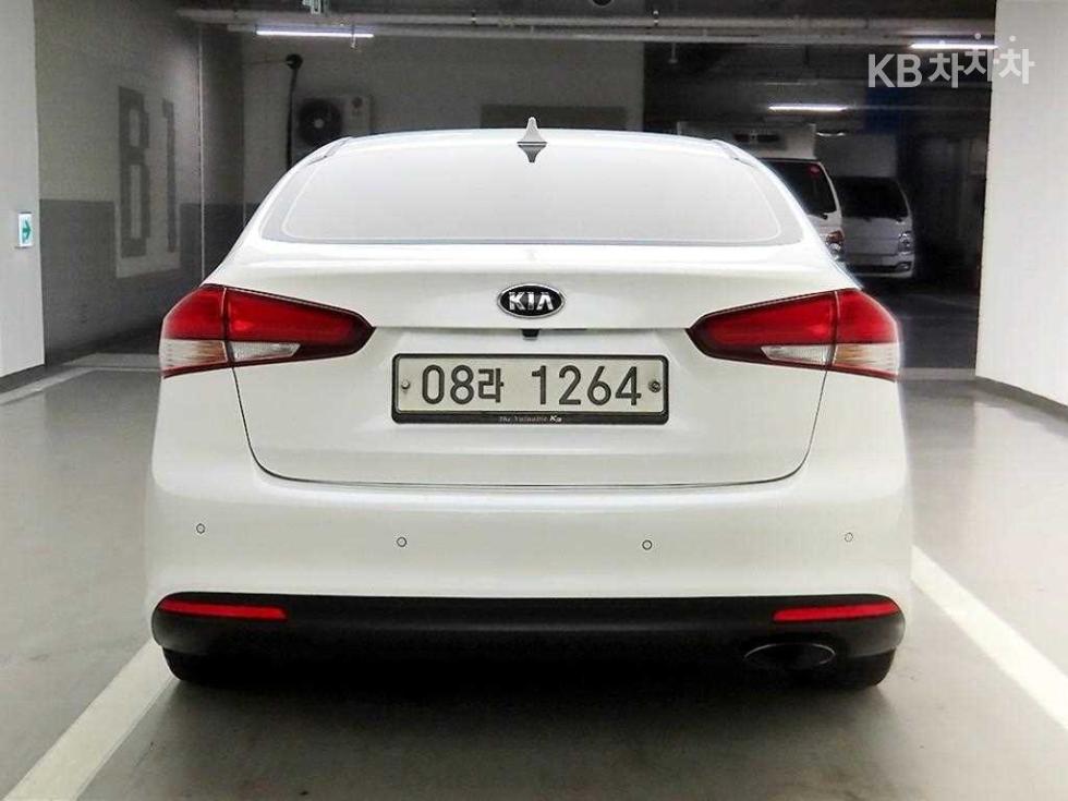 2018 - kia k3